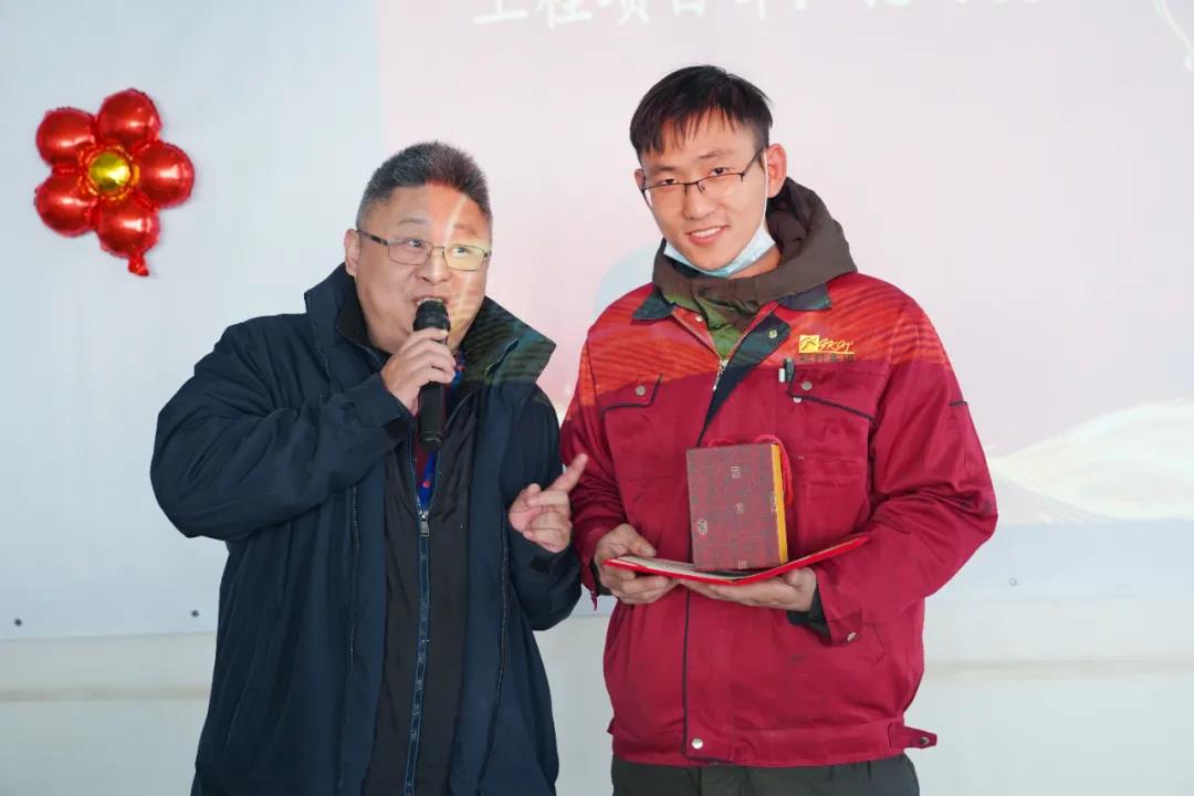 蘇州冠科工業(yè)設(shè)備有限公司召開2022新春年會